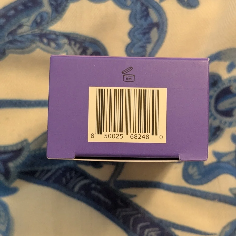 110 Fair Nuetral NIB Date Night Skin Tint Serum Foundation By Youth Foria